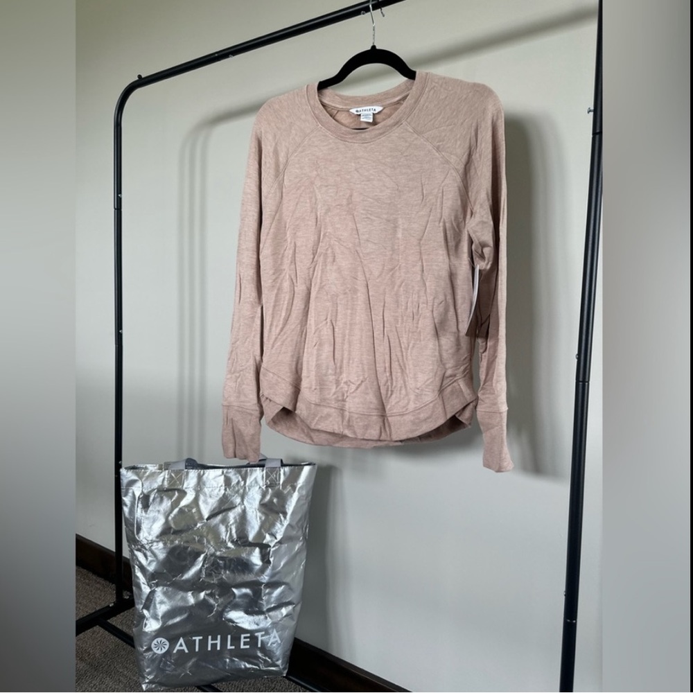 Athleta mindset sweater(so so soft!). New with tags and never worn.